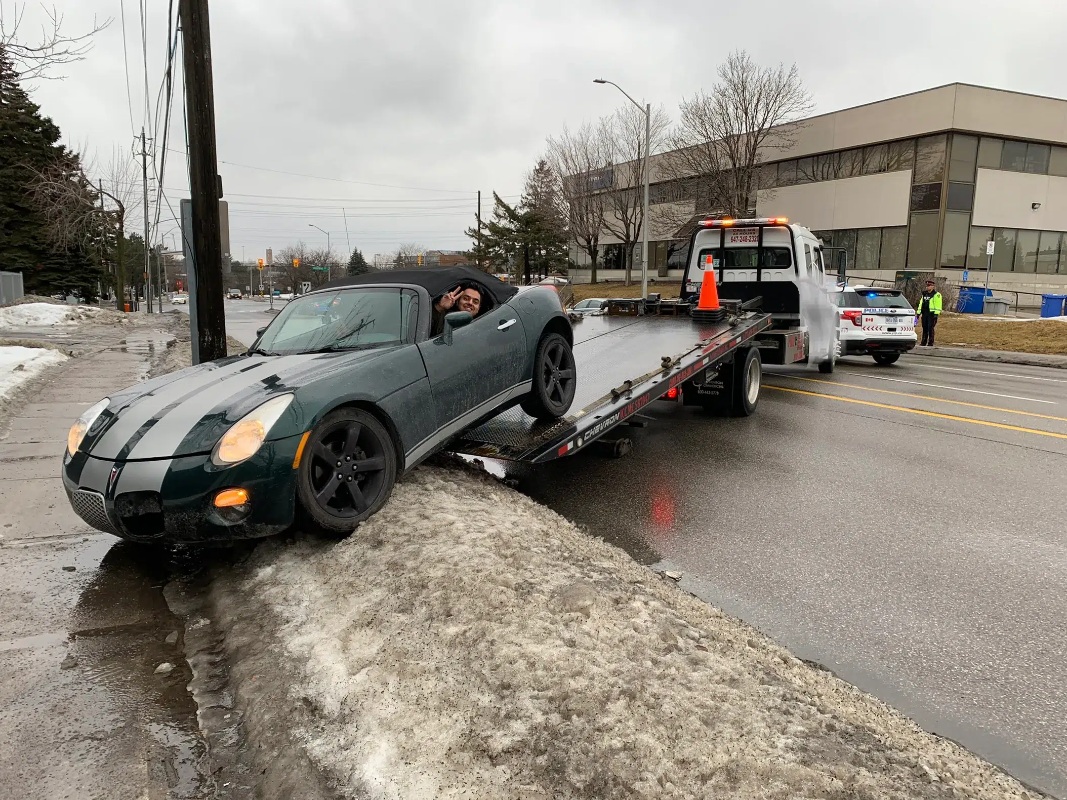 Roadside assistance aurora