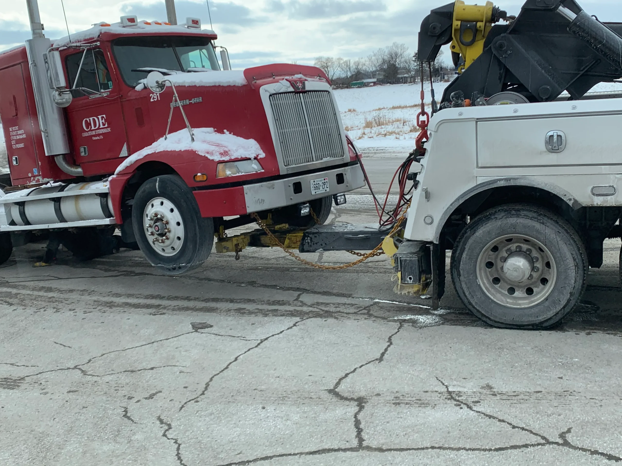 average wait for a tow truck