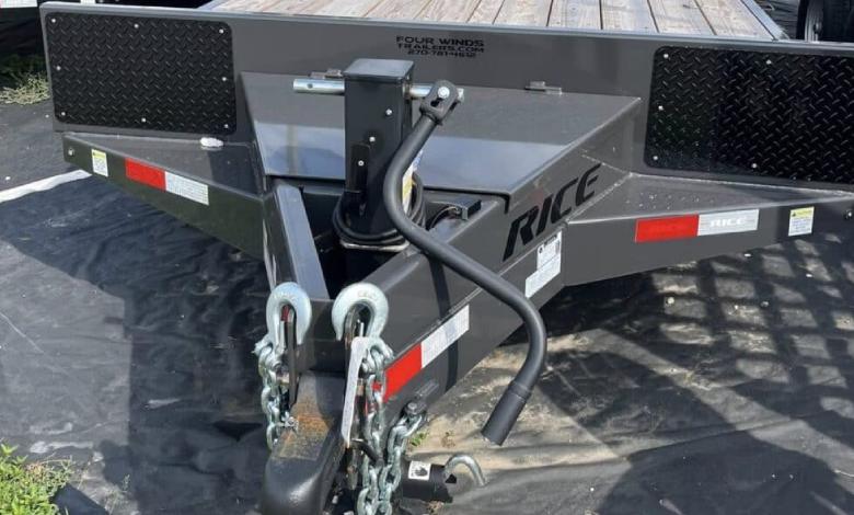 When Trailer Hitch Problems Demand Professional Help