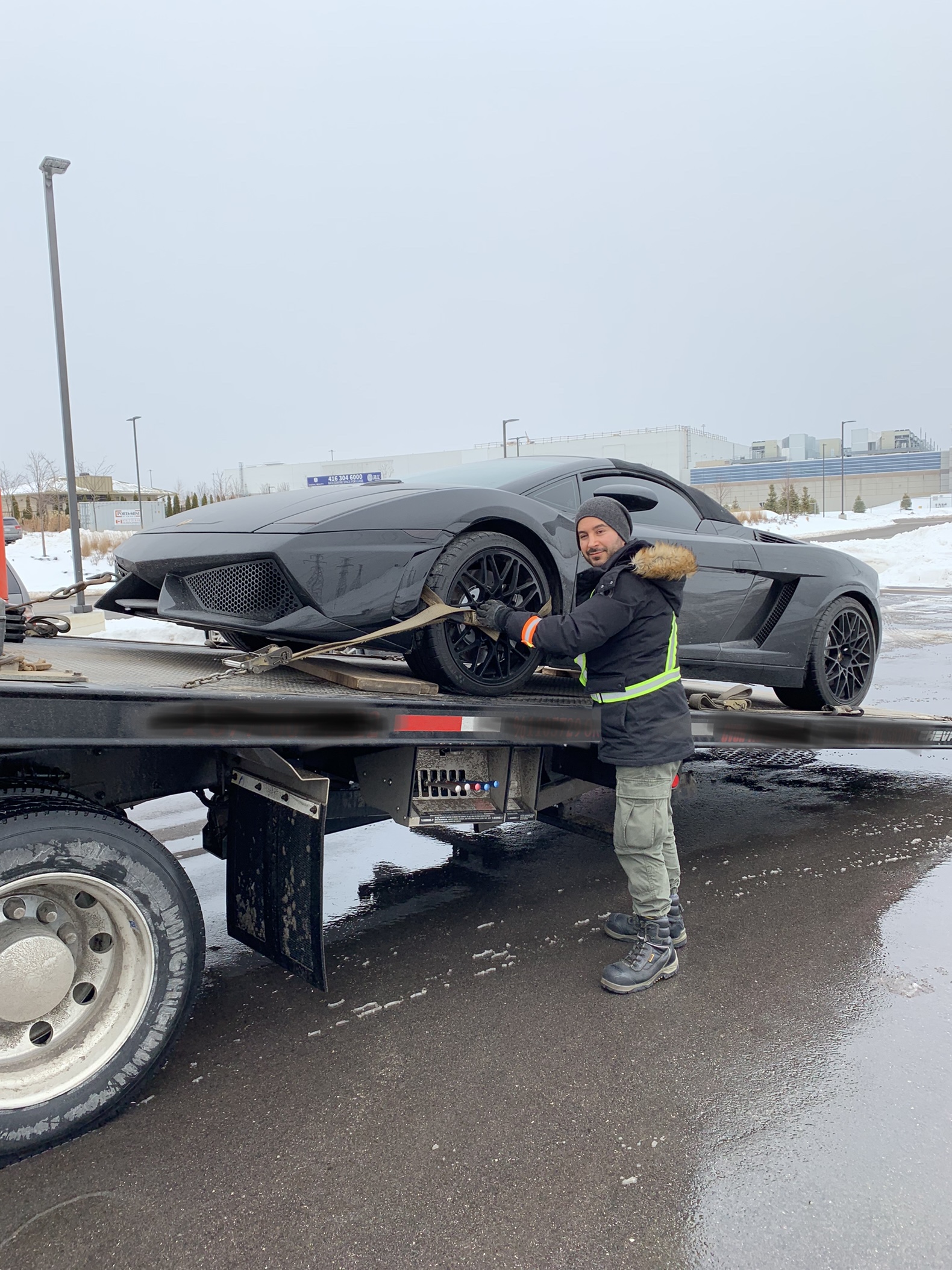 average wait for a tow truck