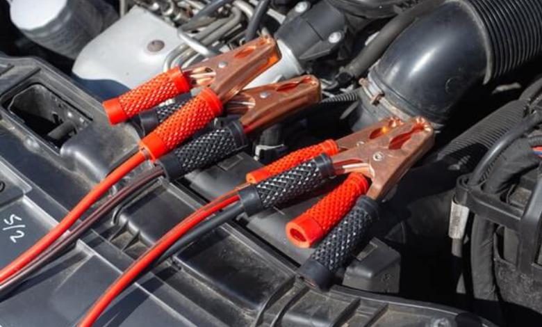 Essential Car Care: When to Call pars towing