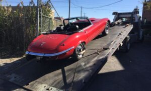 Classic Towing: The Art of Transporting Treasured Vehicles