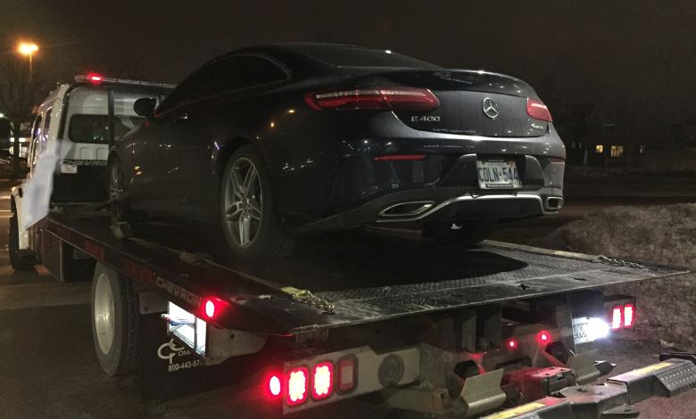 Towing Near Me Open Now: Your 24/7 Lifeline in Aurora